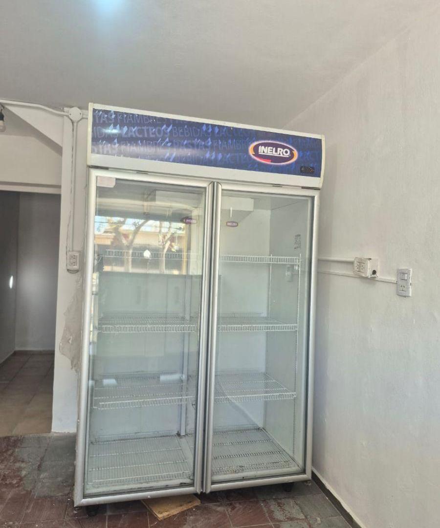Foto de ALQUILER DE LOCAL COMERCIAL- DORREGO -GUAYMALLEN-MZA., imagen 2