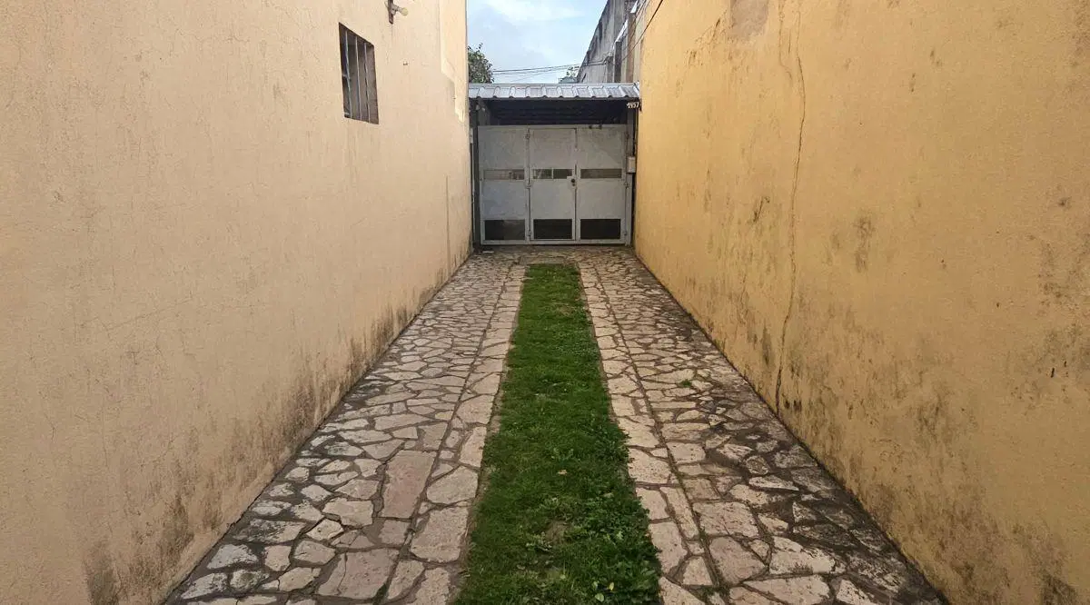 Departamento en Alquiler de 30m2 en Lomas de Zamora IMPECABLE 3
