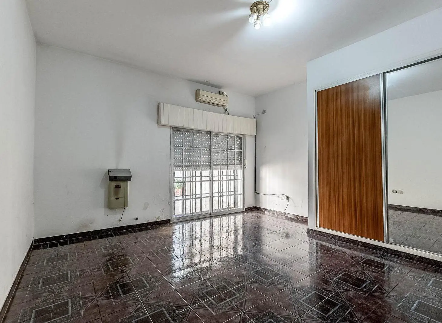 Casa en venta- Moron Centro 4