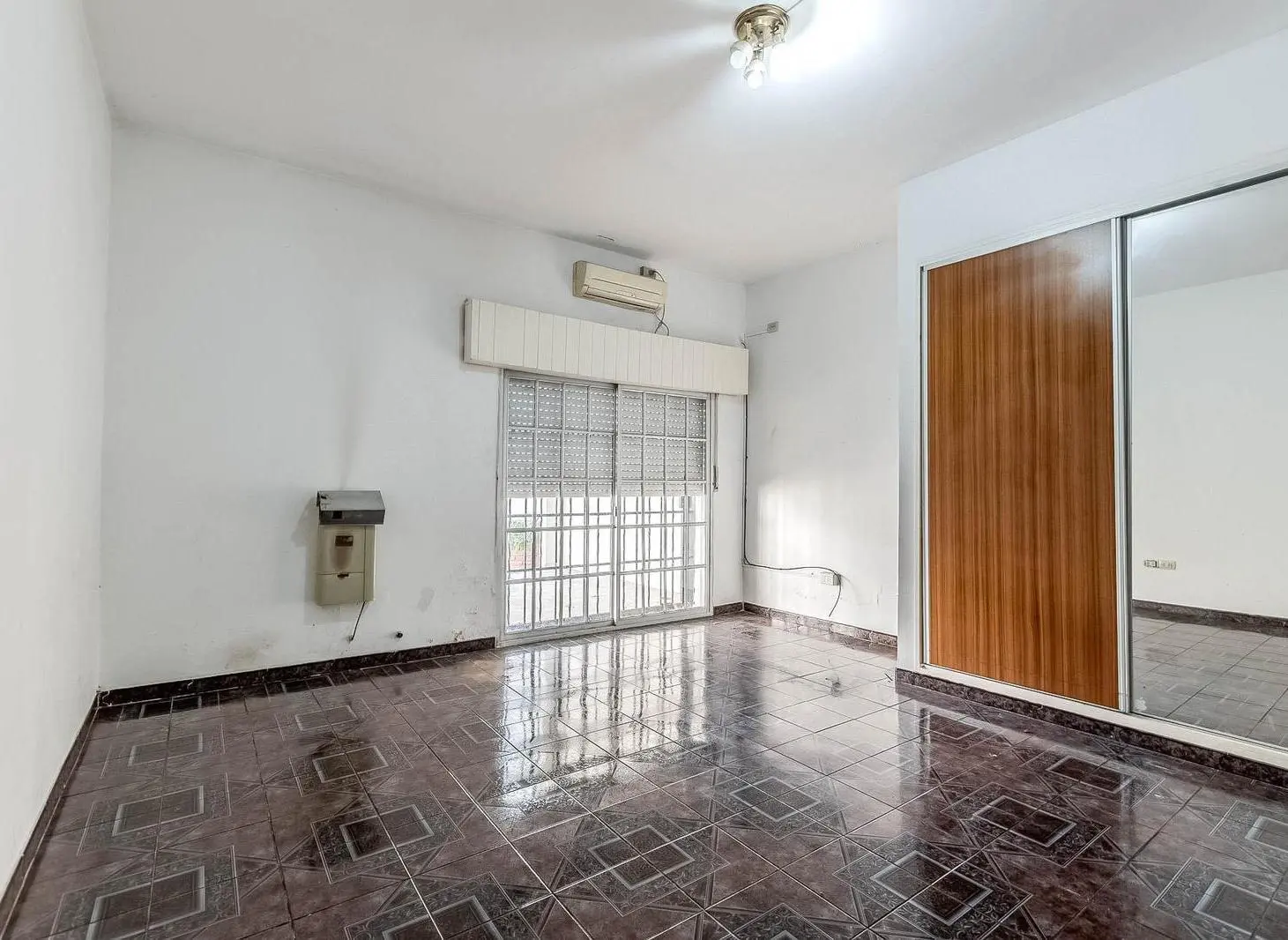 Casa en venta- Moron Centro 5
