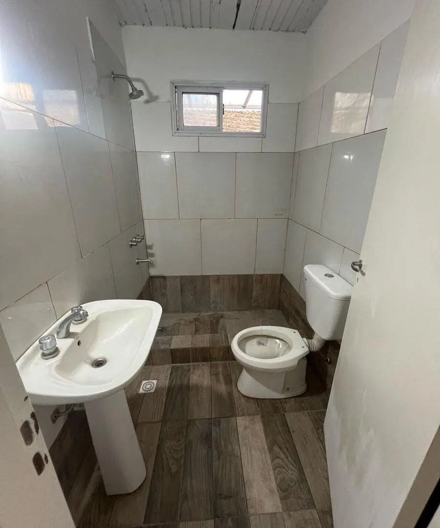 Departamento Dos Ambientes en Moreno 4