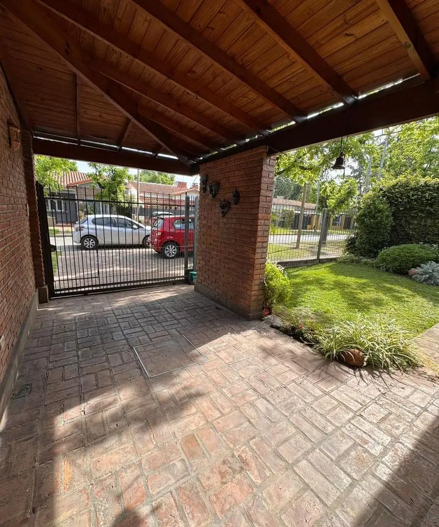 Casa En Venta. Moreno centro Apto Credito 5