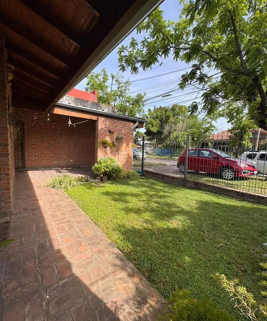 Casa En Venta. Moreno centro Apto Credito 3