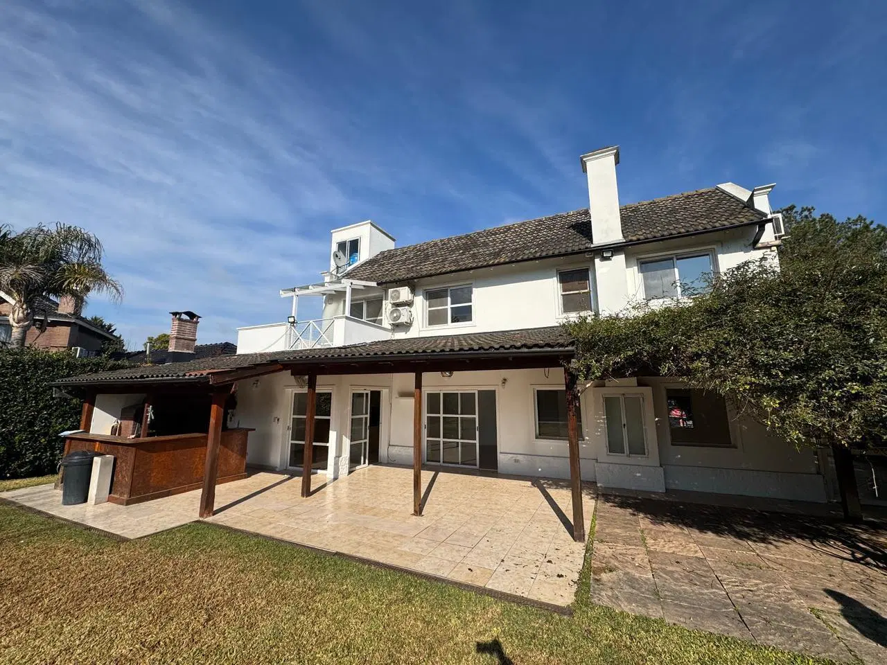 Casa en Alquiler en Campos de Alvarez 3