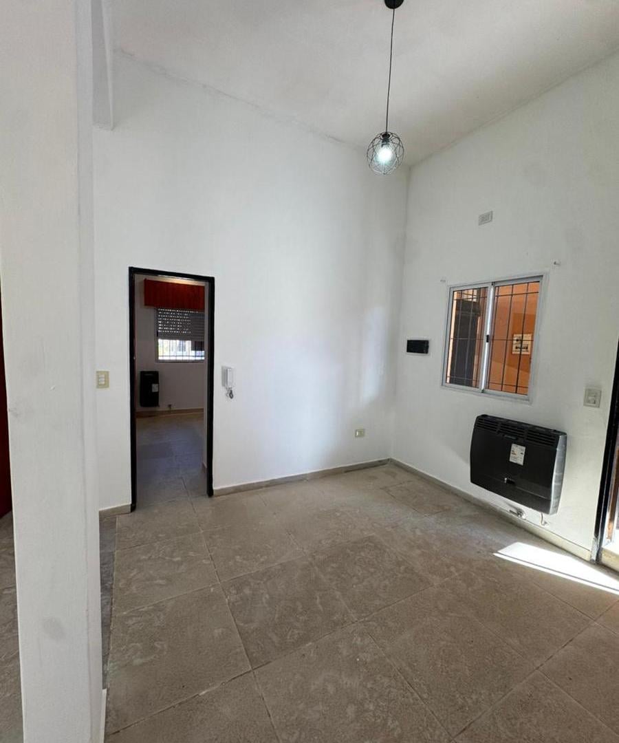 Foto de Departamento en Alquiler- 3 ambientes- Moreno, imagen 3