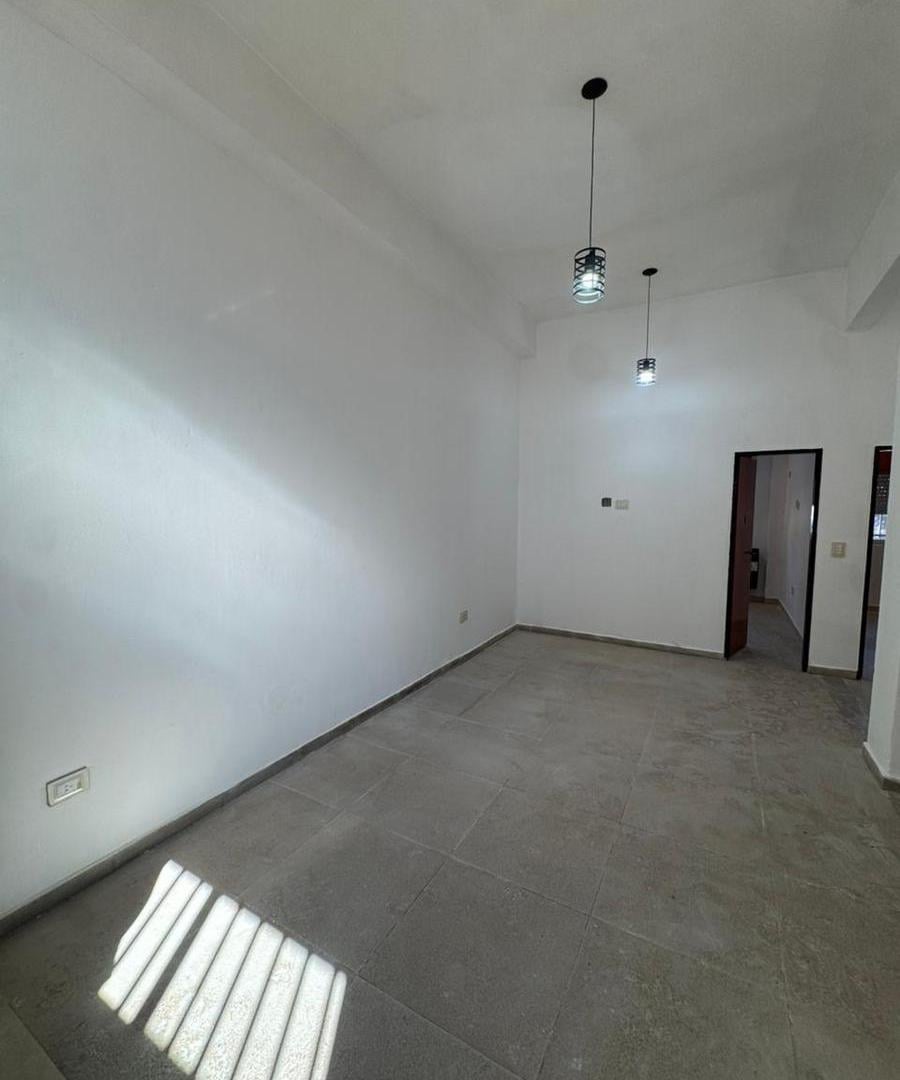 Foto de Departamento en Alquiler- 3 ambientes- Moreno, imagen 1