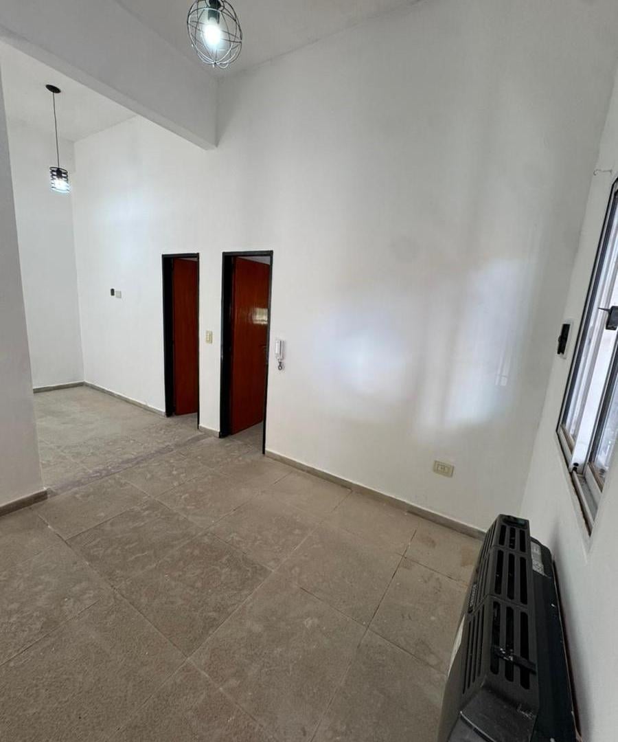 Foto de Departamento en Alquiler- 3 ambientes- Moreno, imagen 4