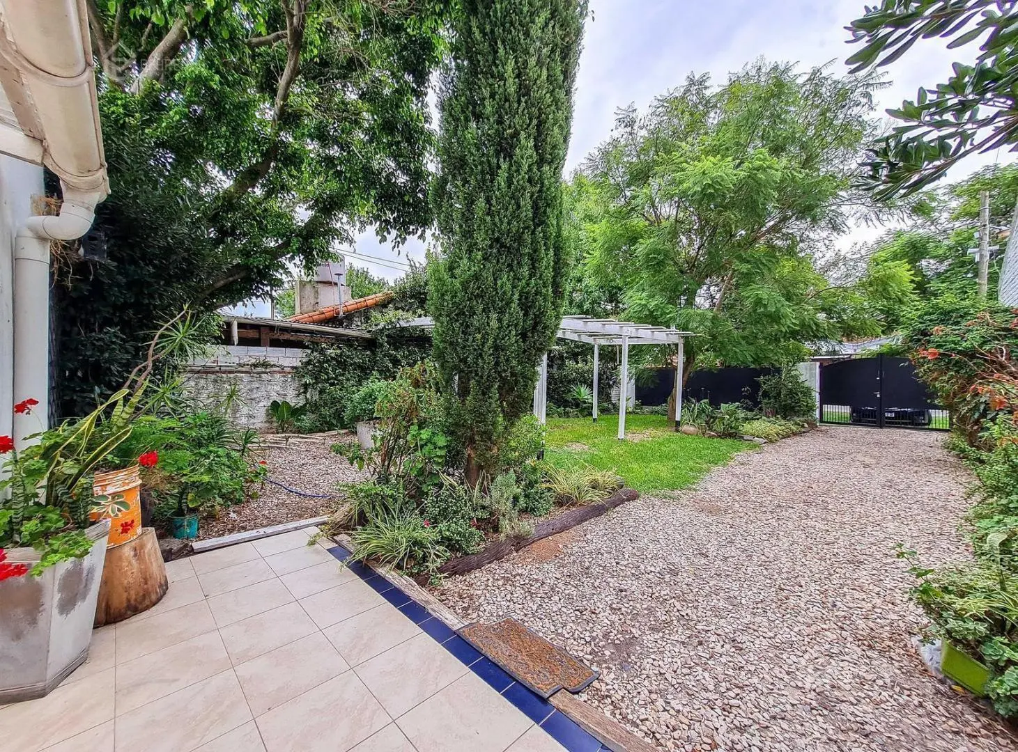 Casa en Manuel B Gonnet 2