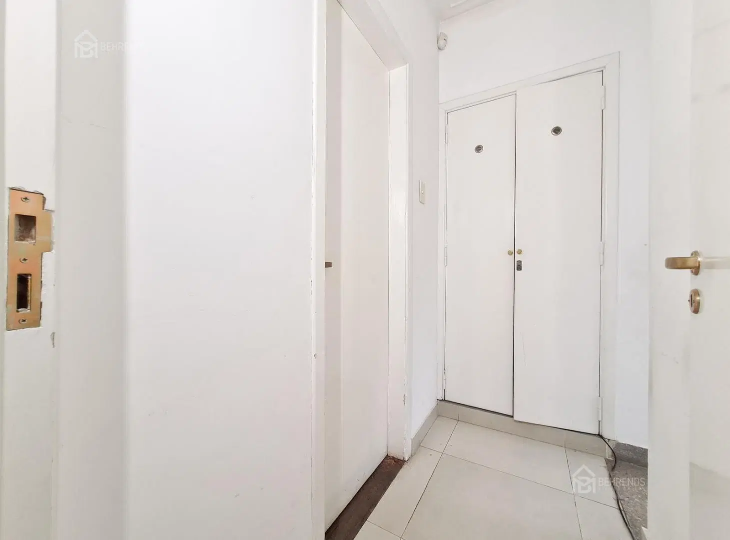 Casa 5 entre 39 y 40 4