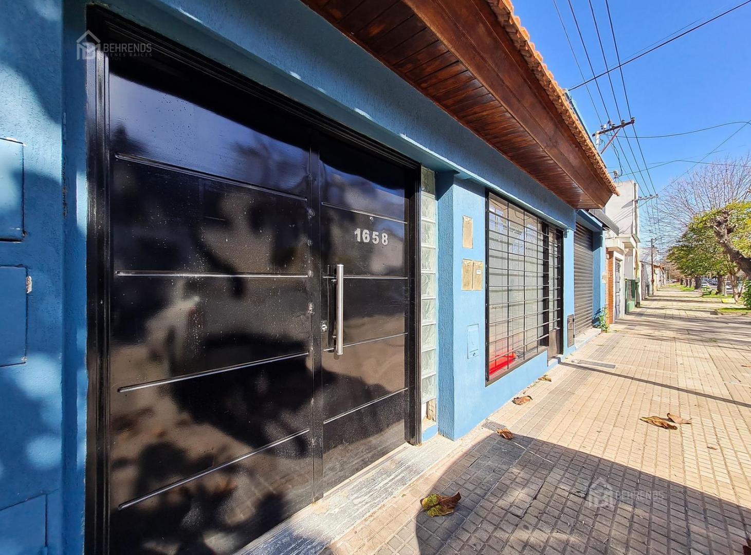 Foto de 45 e/ 28 y 29 - PH 1 dormitorio con patio, imagen 2