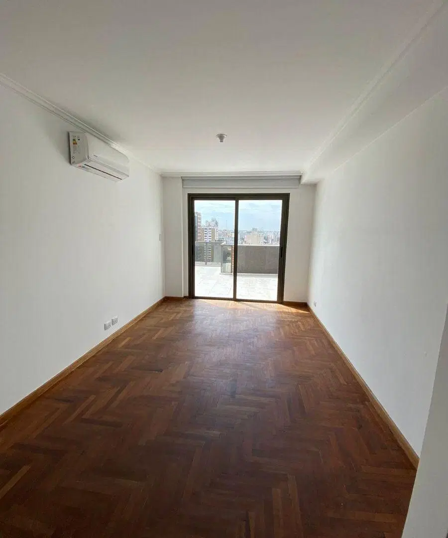 Departamento de Categoría en Alquiler | Piso 13 con Terraza Propia | Nueva Córdoba 3
