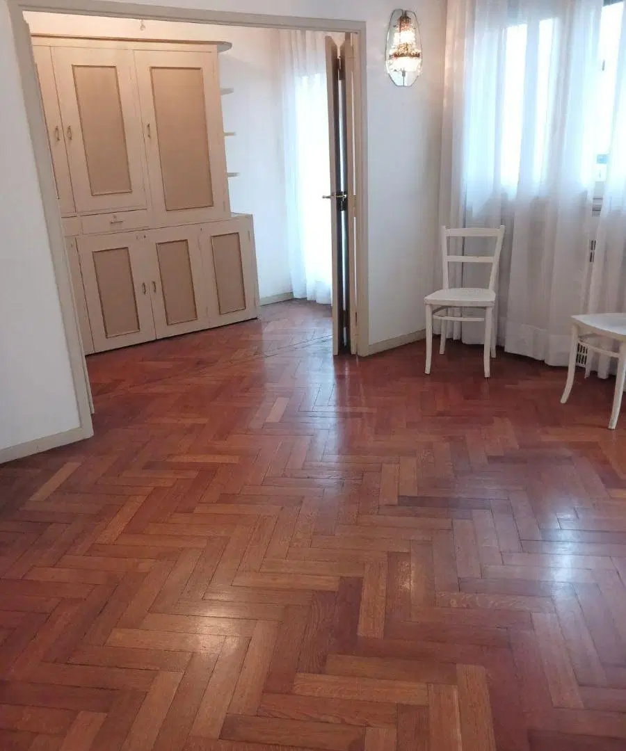 Venta Semi piso 3 ambientes con dependencia de servicio 3