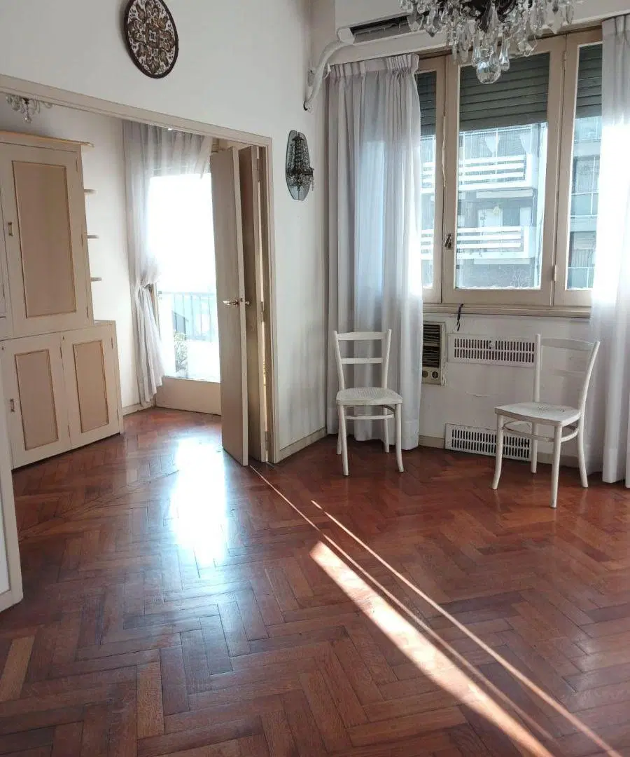 Venta Semi piso 3 ambientes con dependencia de servicio 5