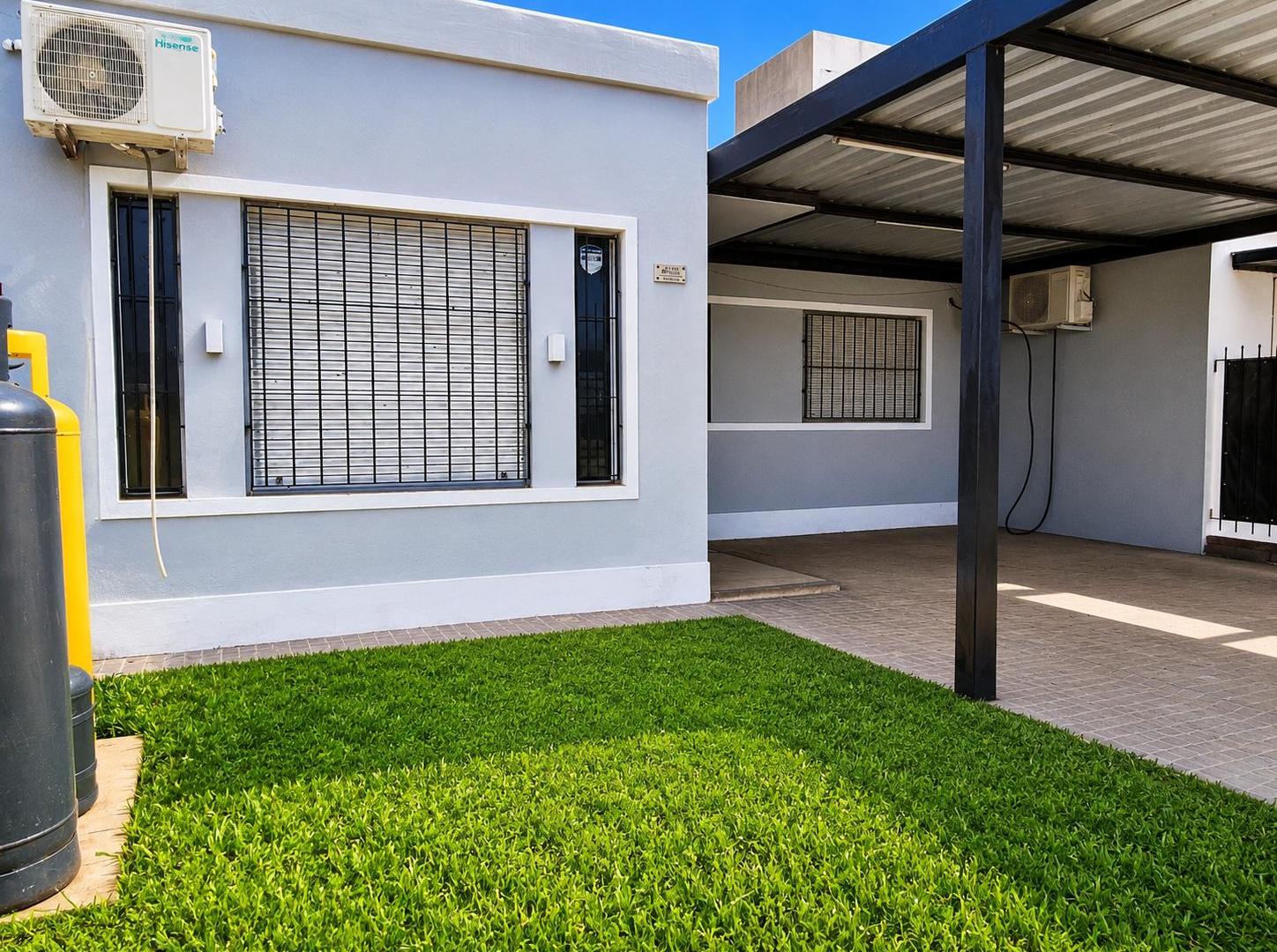 Foto de Casa de 288 m² con 3 dormitorios en alquiler en Funes City, imagen 3