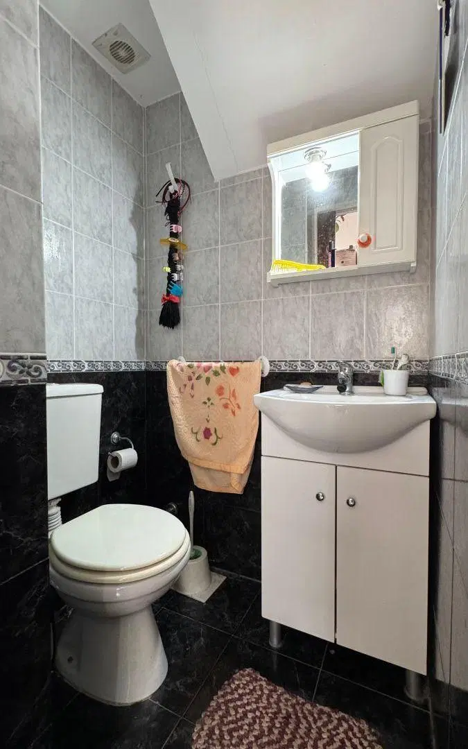 Venta Duplex. 2 dormitorios y patio. 5