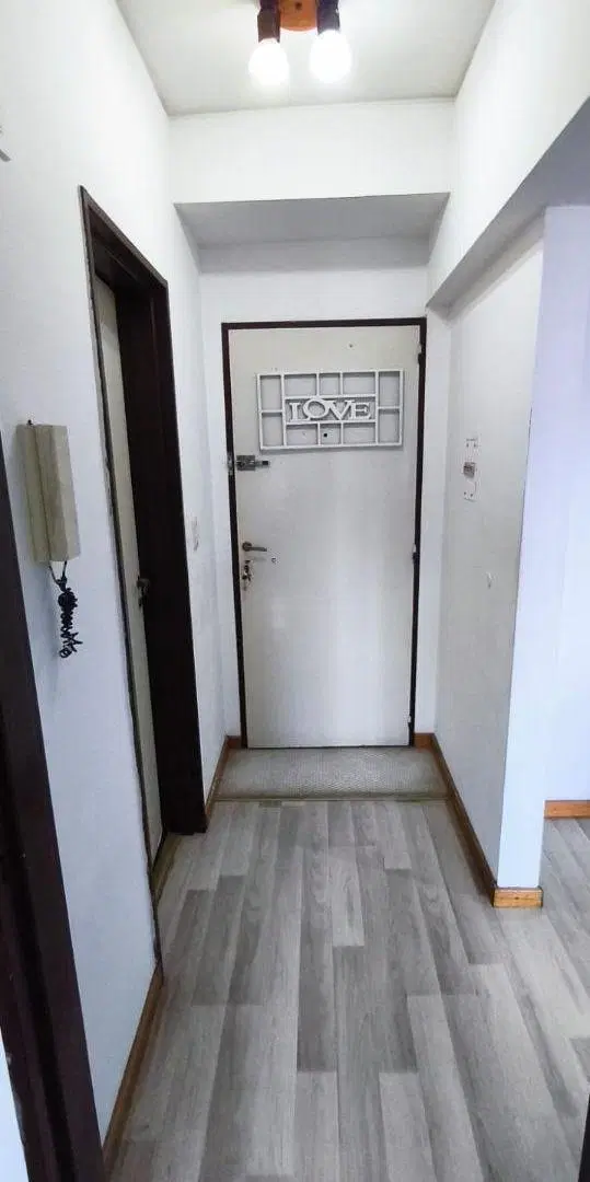 INMOBILIARIA COUNTRY ROADS VENDE DEPARTAMENTO EN PLENO CENTRO 4