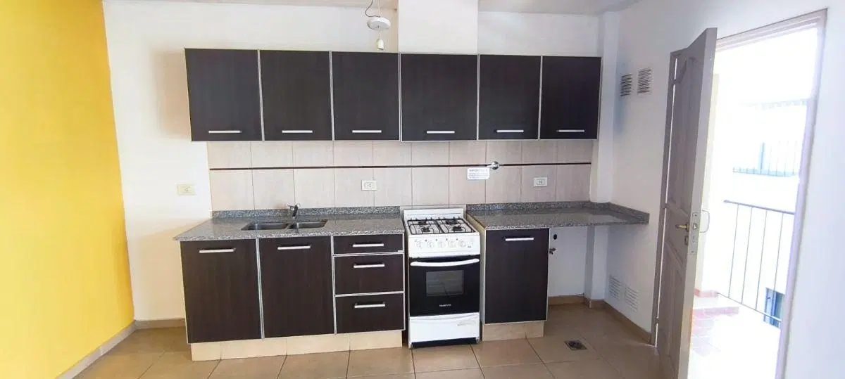 INMOBILIARIA COUNTRY ROADS ALQUILA DEPARTAMENTO EN GODOY CRUZ 3