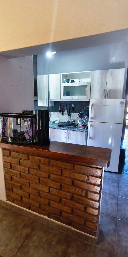 Foto de INMOBILIARIA COUNTRY ROADS VENDE PRECIOSA CASA EN LUZURIAGA, imagen 3