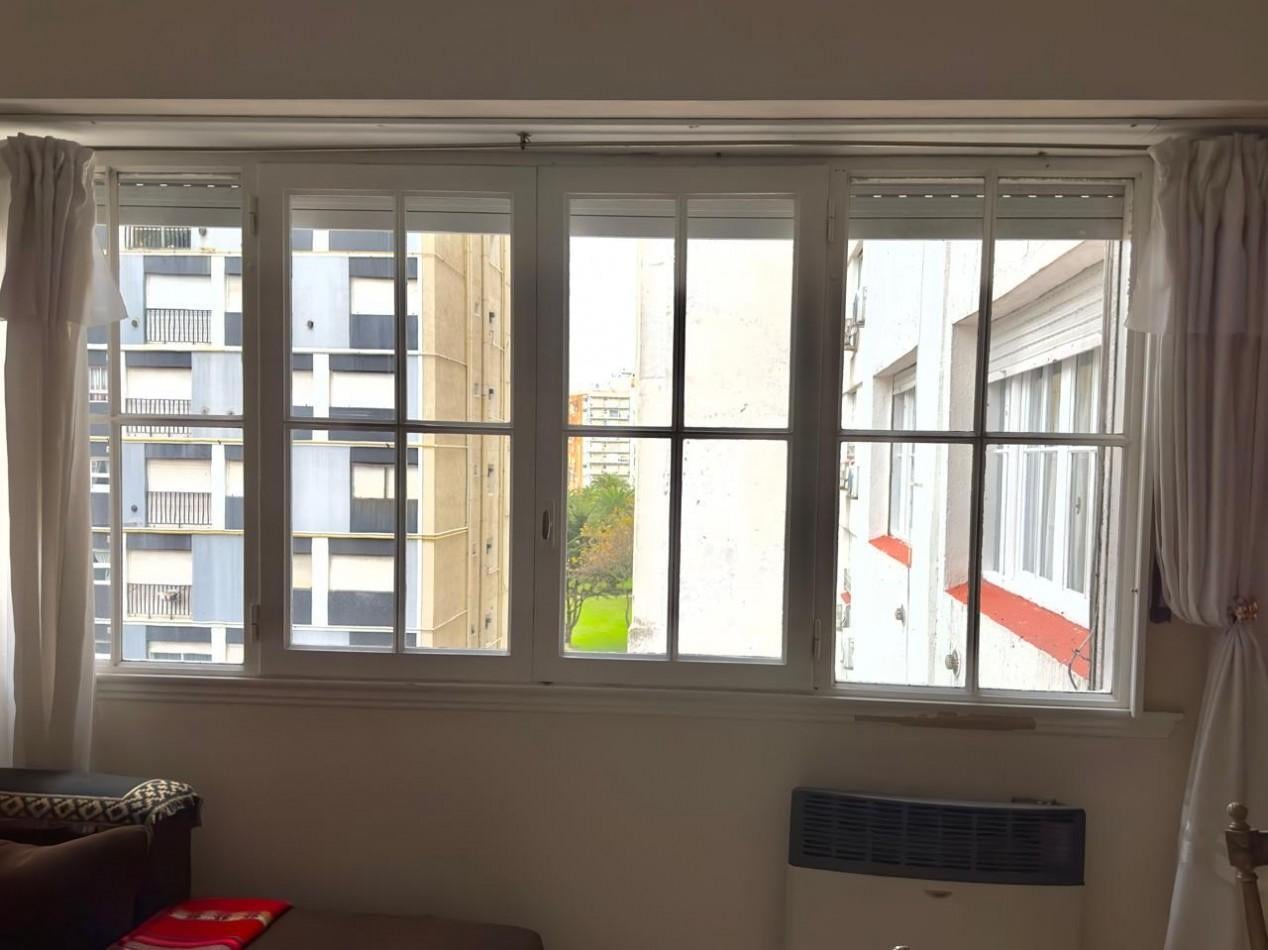 Foto de Excelente Departamento 3 ambientes c/dependencia - Av. Colon y Buenos, imagen 3