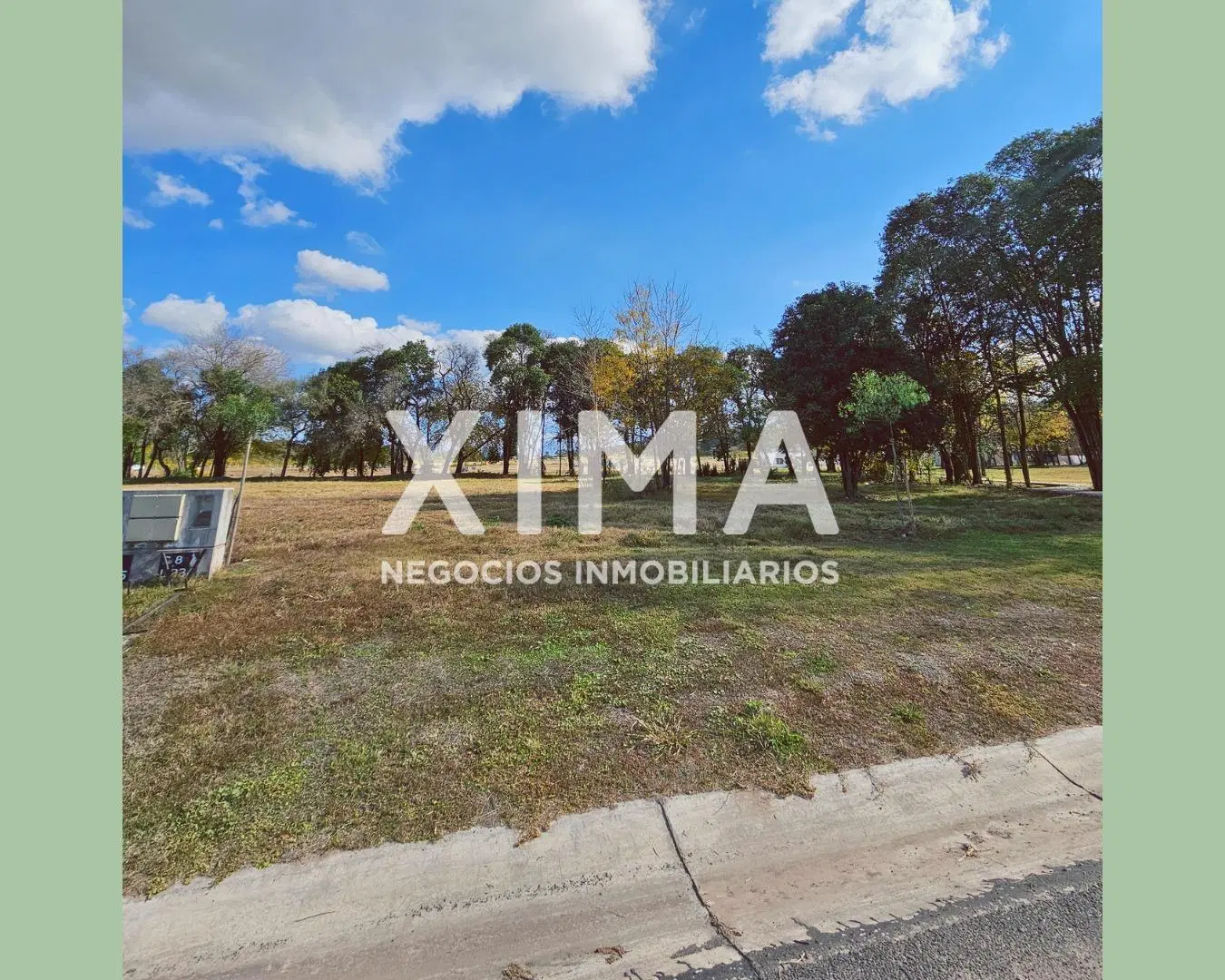 Muy lindo terreno en venta en La Arbolada Club de campo 3