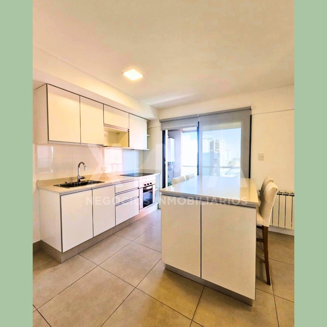 Foto de Departamento en alquiler calle Alsina, imagen 3