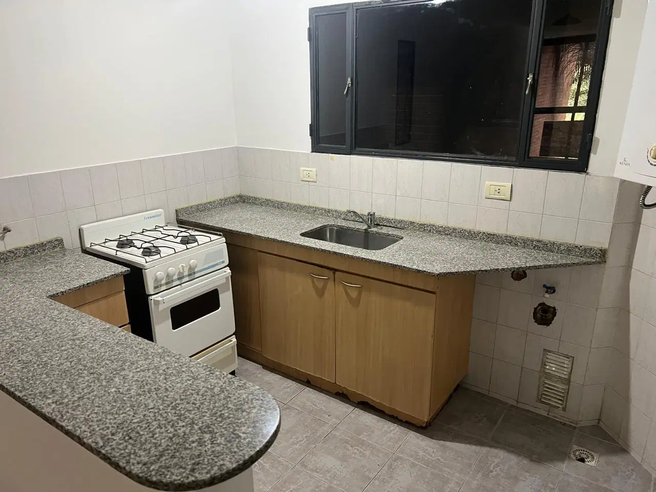 ALQUILER DEPTO 1 DORM - PARANA 537 - NVA CBA 4