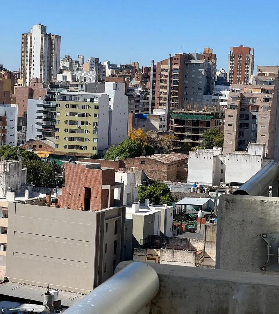VENTA DUPLEX PISO ALTO FRUCTUOSO RIVERA 400 - GUEMES 4