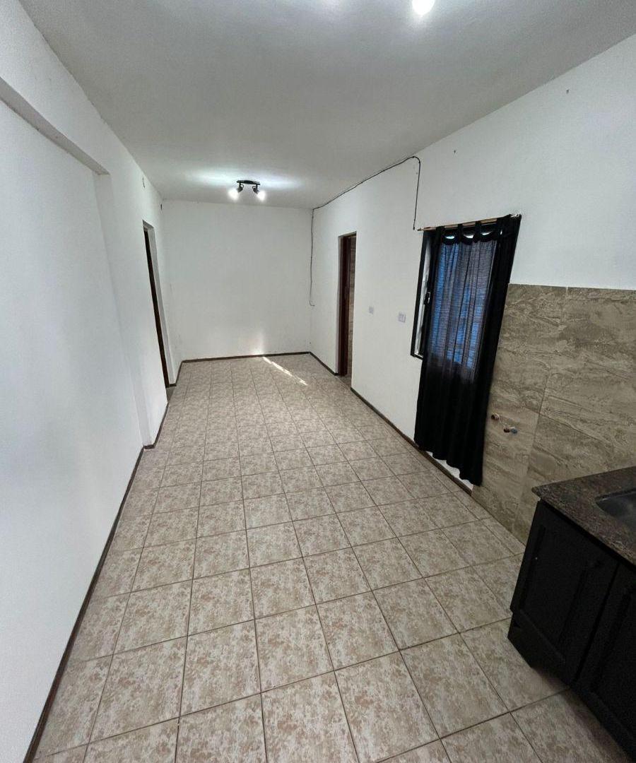 PROPIEDAD EN ALQUILER - QUILMES