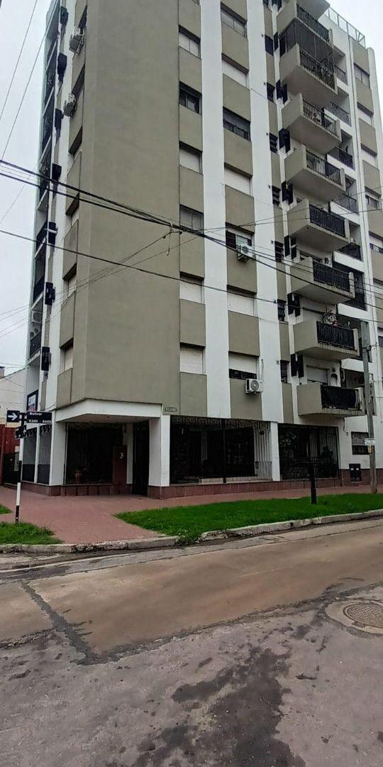 Departamento de 38 m2, 2 ambientes en alquiler en Wilde