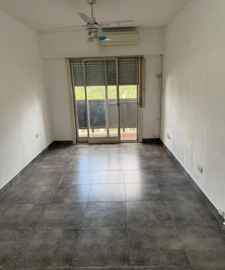 Departamento de 38 m2, 2 ambientes en alquiler en Wilde 3