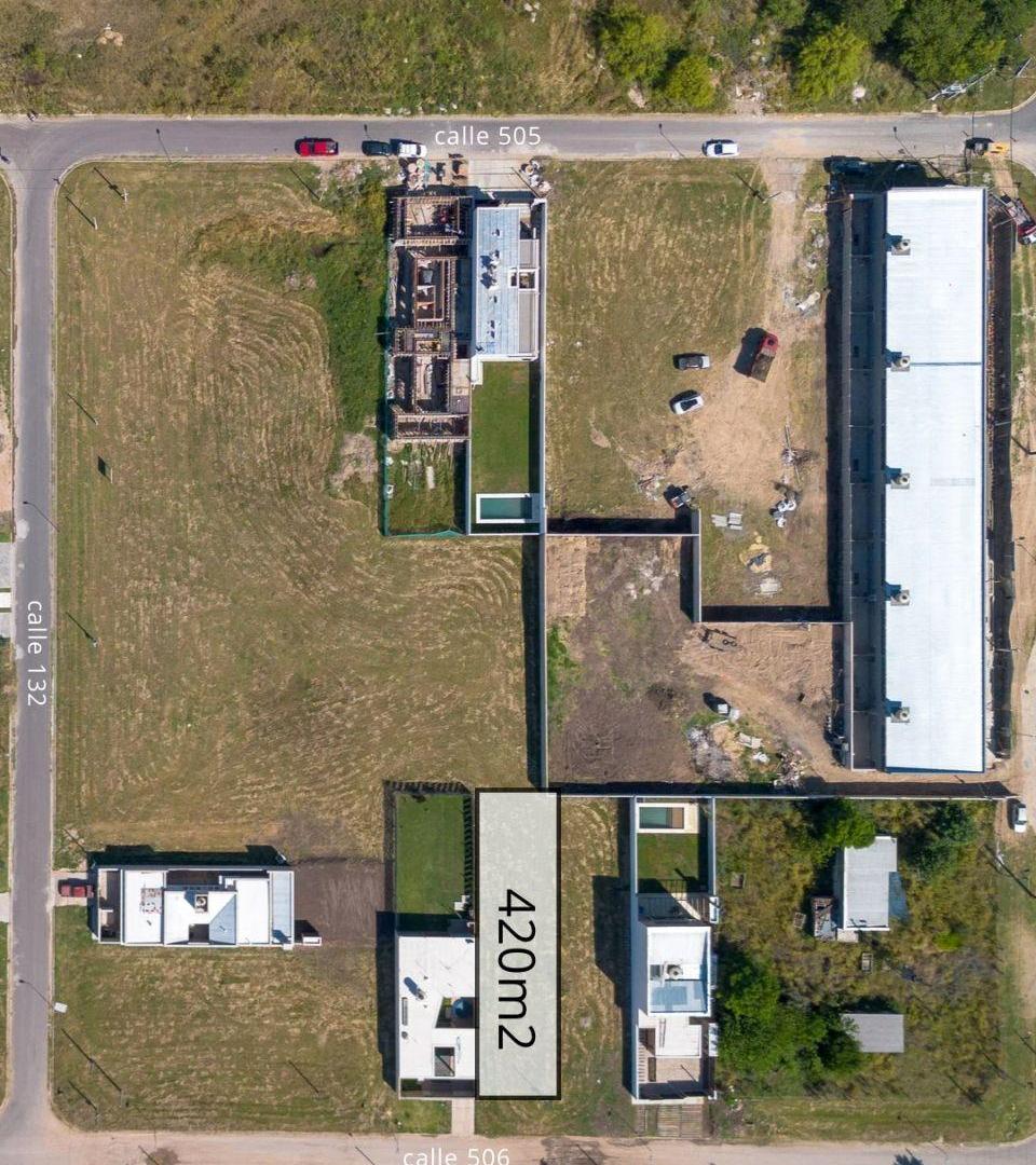 Terreno de 420 m2 en venta en La Plata