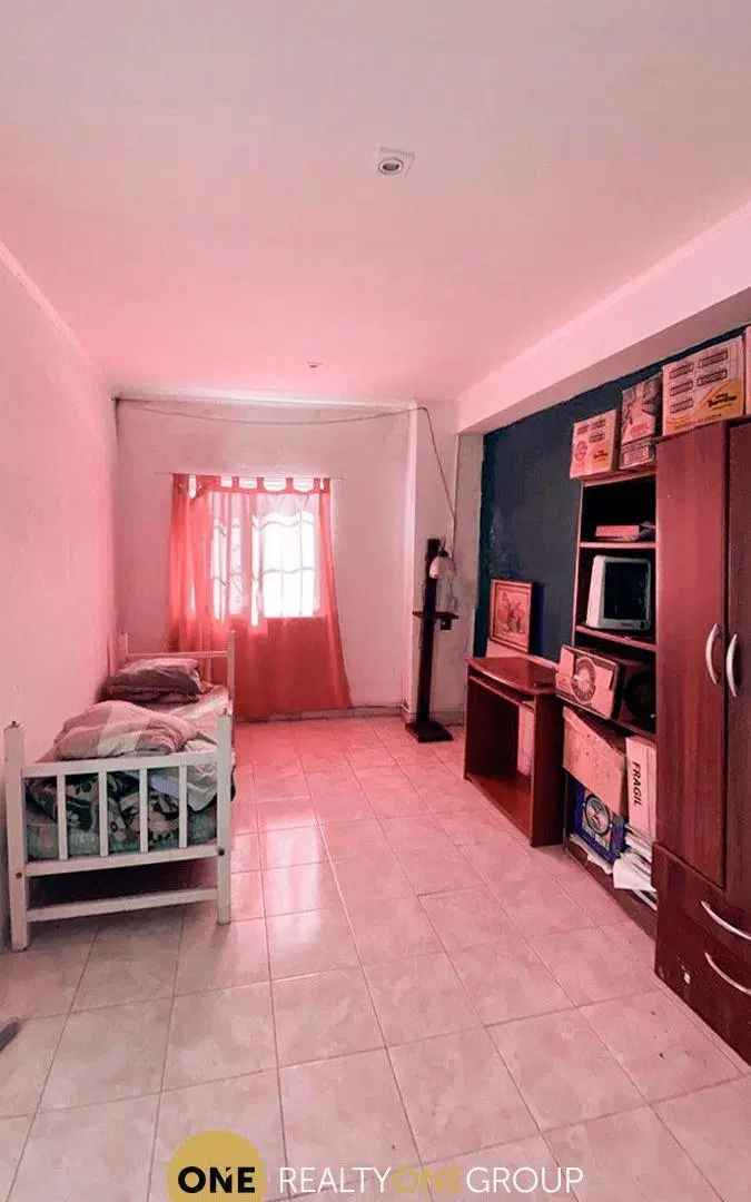 ALQUILER- Casa en Sicardi amplio Terreno 5 amb 4