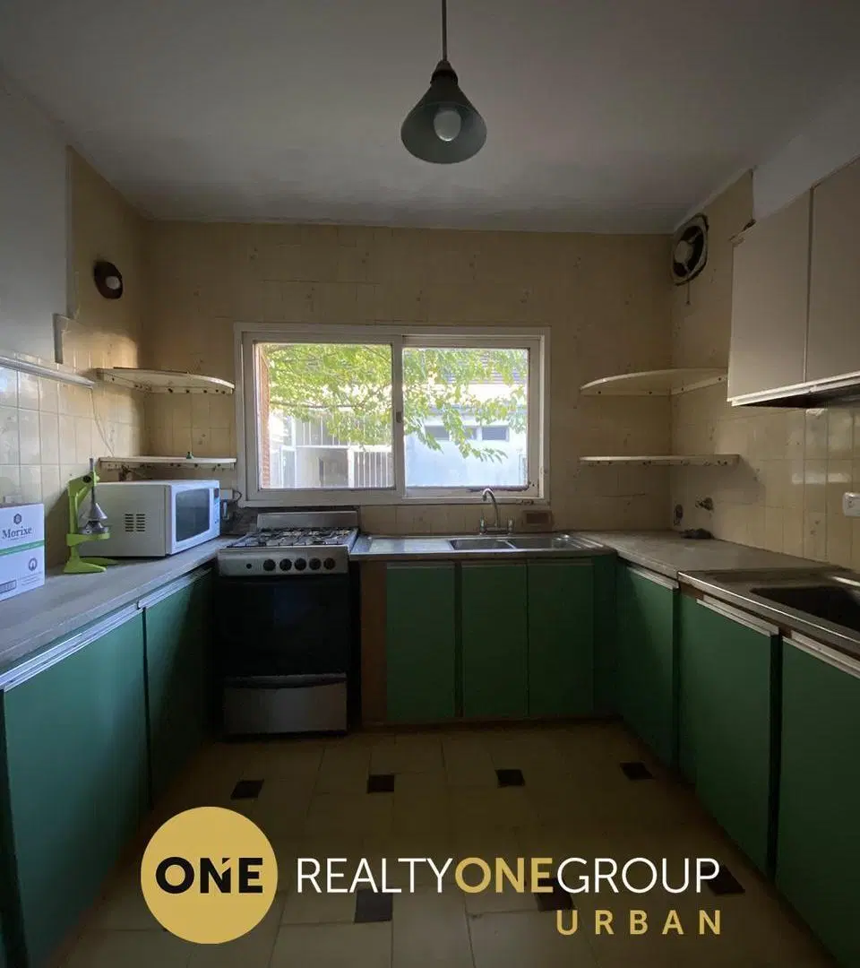 Venta en bloque de Casa 2 dormitorios  local  departamento | La Plata 2