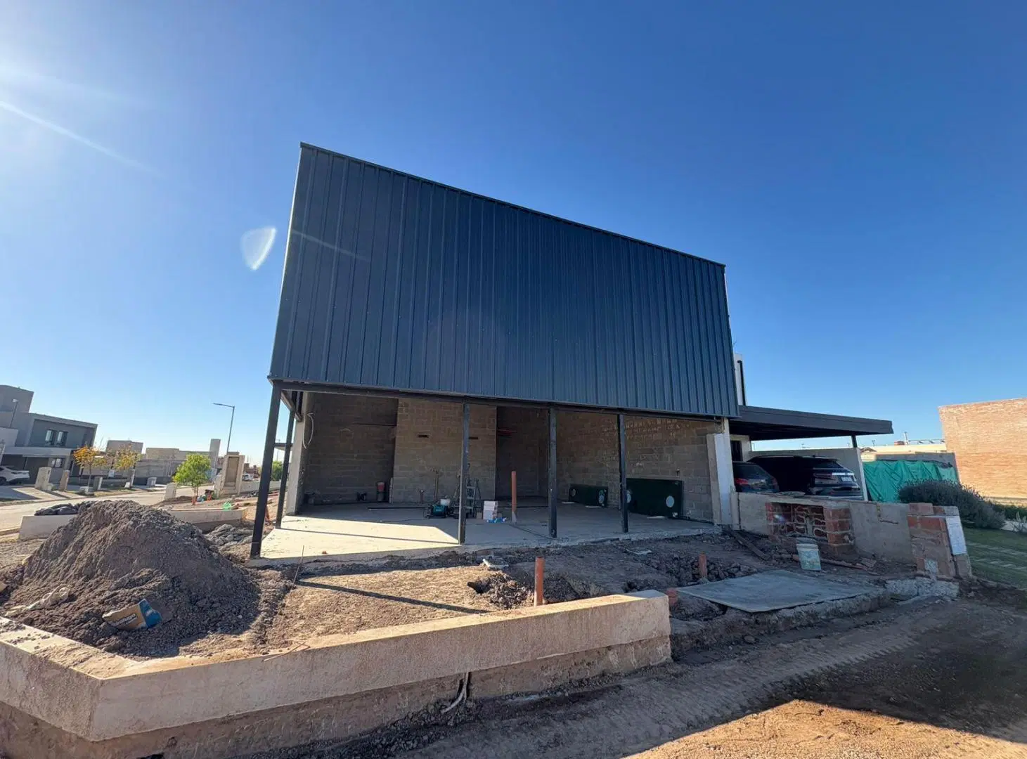 LOCAL COMERCIAL EN VENTA AVENIDA PRINCIPAL DOCTA CORDOBA 4