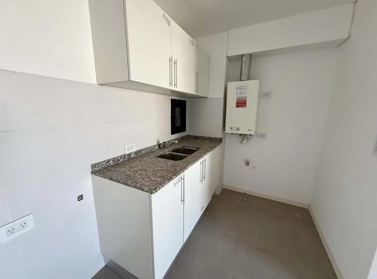 VENTA DEPTO UN DORM CON BALCON GENERAL PAZ 2