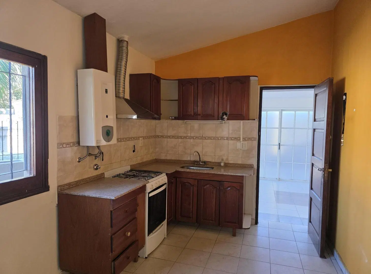 VENTA CASA Y DEPARTAMENTO EN SANTA RITA 2