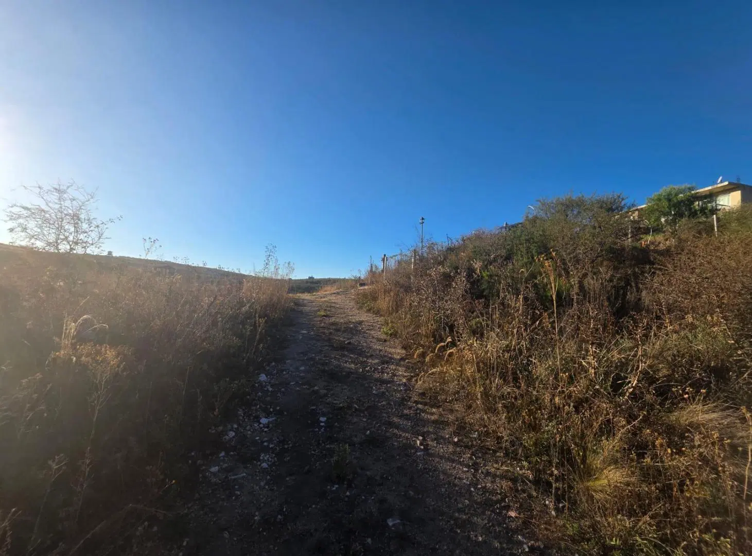 VENTA DE LOTE DE 884MTS2 EN BARRIO VISTAS DEL LAGO - CARLOS PAZ 5