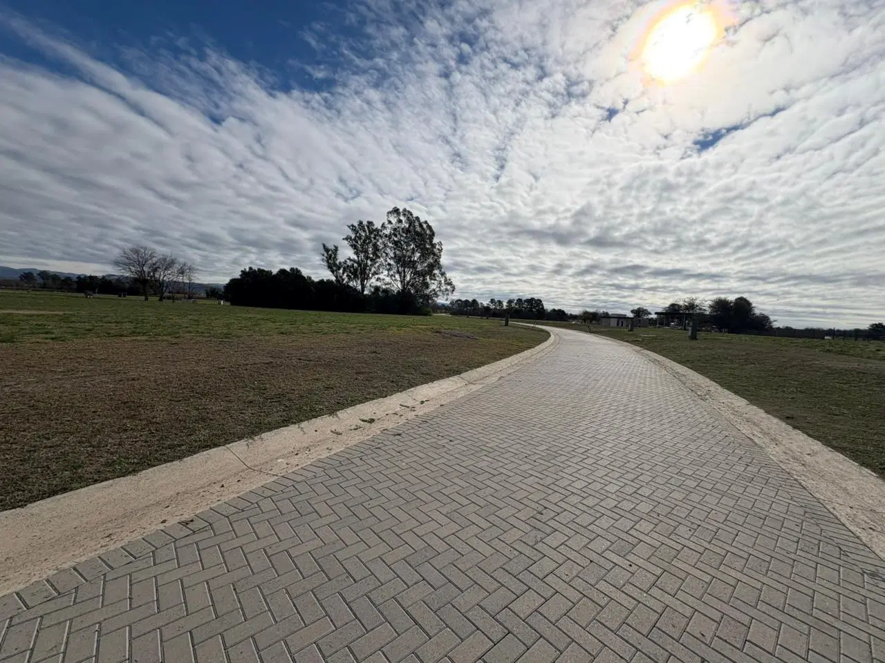 TERRENO EN VENTA 593 M2 VIARAVA VILLA ALLENDE CORDOBA SOLO VIVIENDA 4
