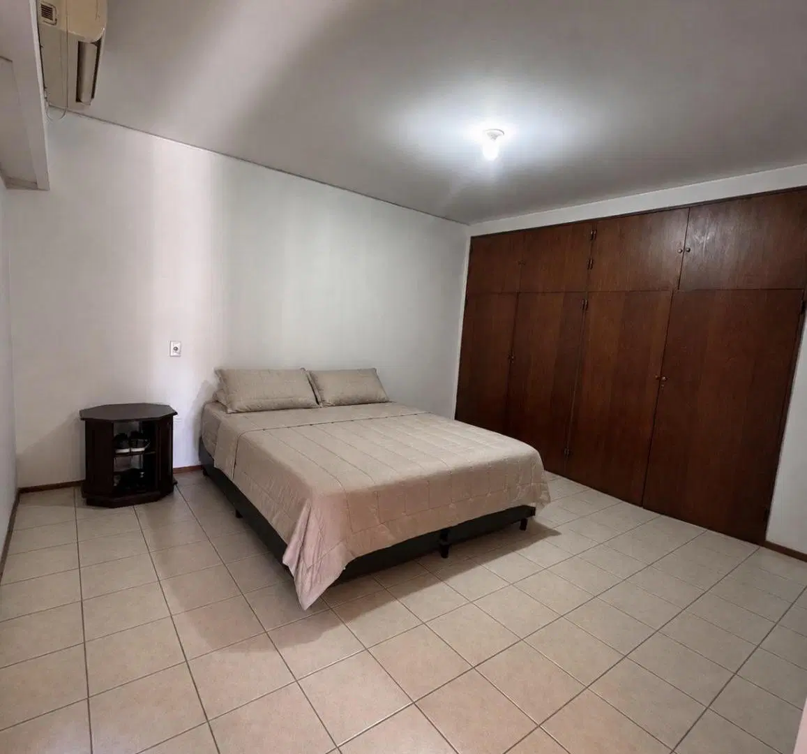 VENTA CASA 4 DORM APTA CREDITO VILLA CABRERA 8