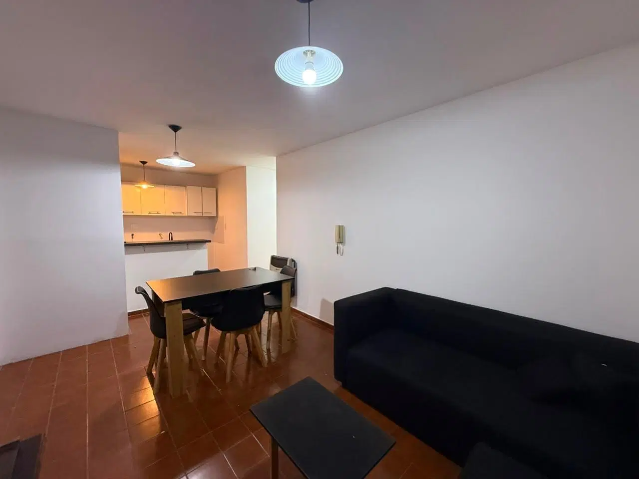 VENTA DTO EXCELENTE UBICACION, RENOVADO Y AMOBLADO -PLAZA COLON- 1