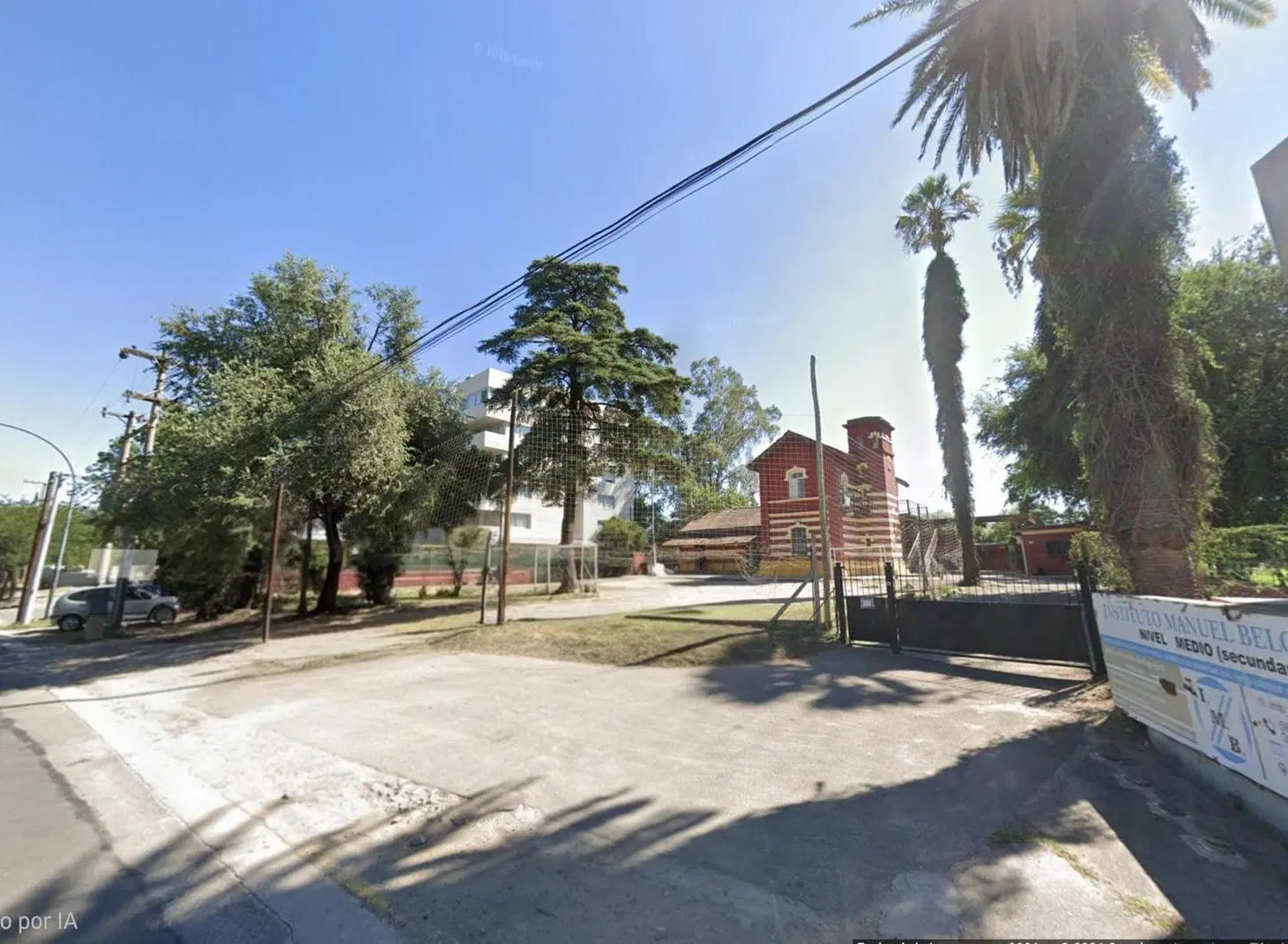 CASONA CON RENTA TERRENO PARA DESARROLLO 1