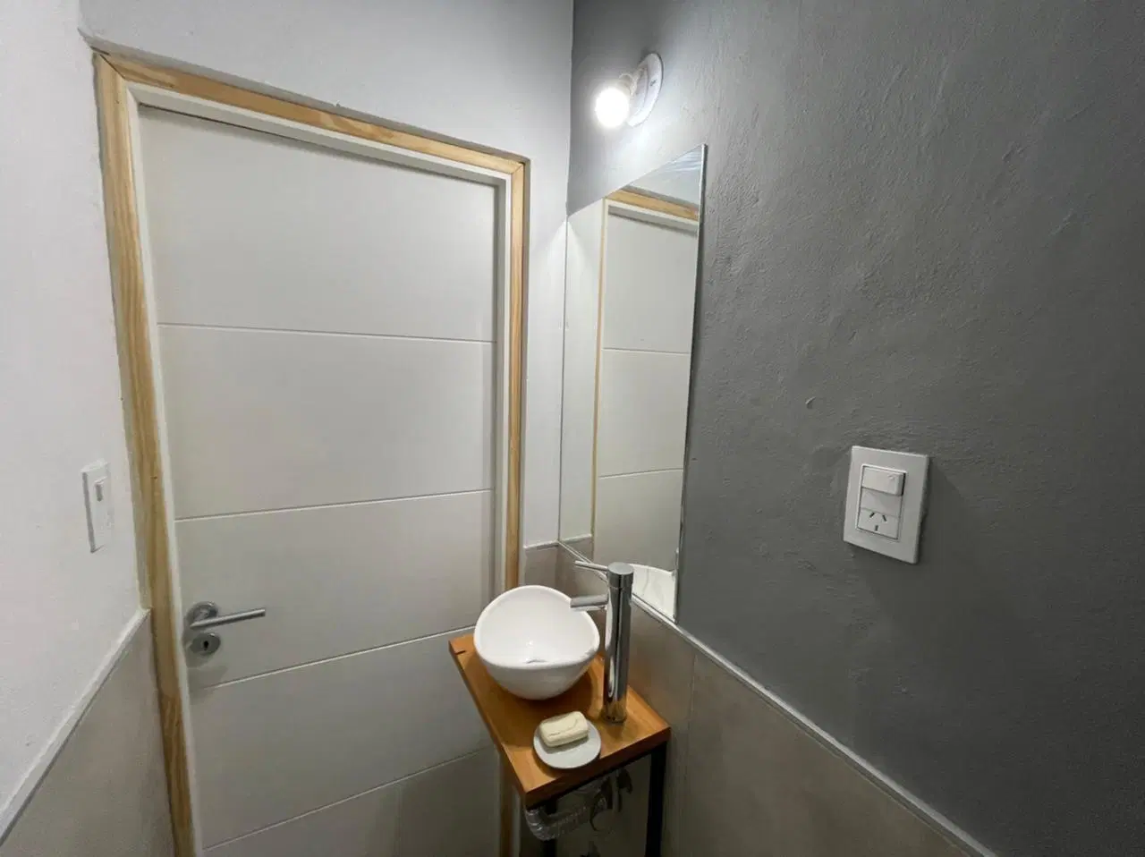 EXCELENTE PROPIEDAD EN VENTA (CASA  DPTO) 5
