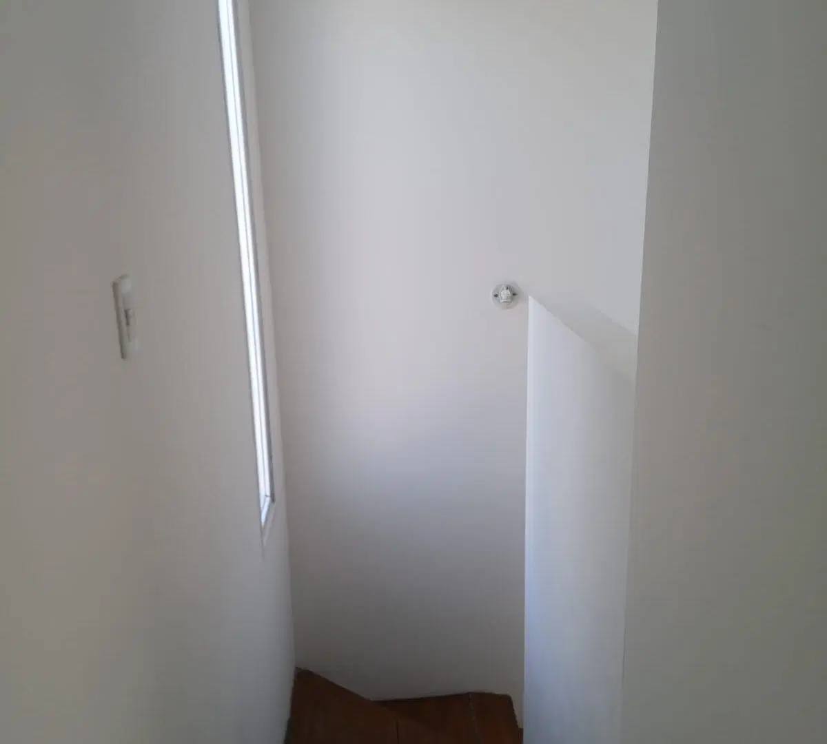 OPORTUNIDAD DE INVERSIÓN: Casa en Venta de 2 dorm con RENTA en B 20 de Junio 2
