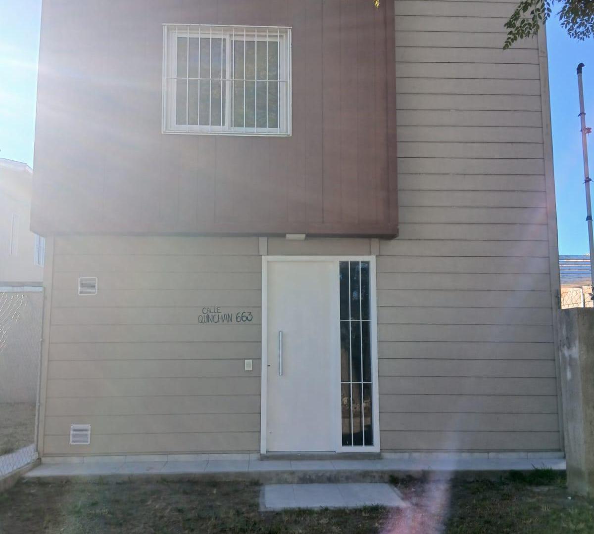 Foto de OPORTUNIDAD DE INVERSIÓN: Casa en Venta de 2 dorm con RENTA en B 20 de, imagen 1