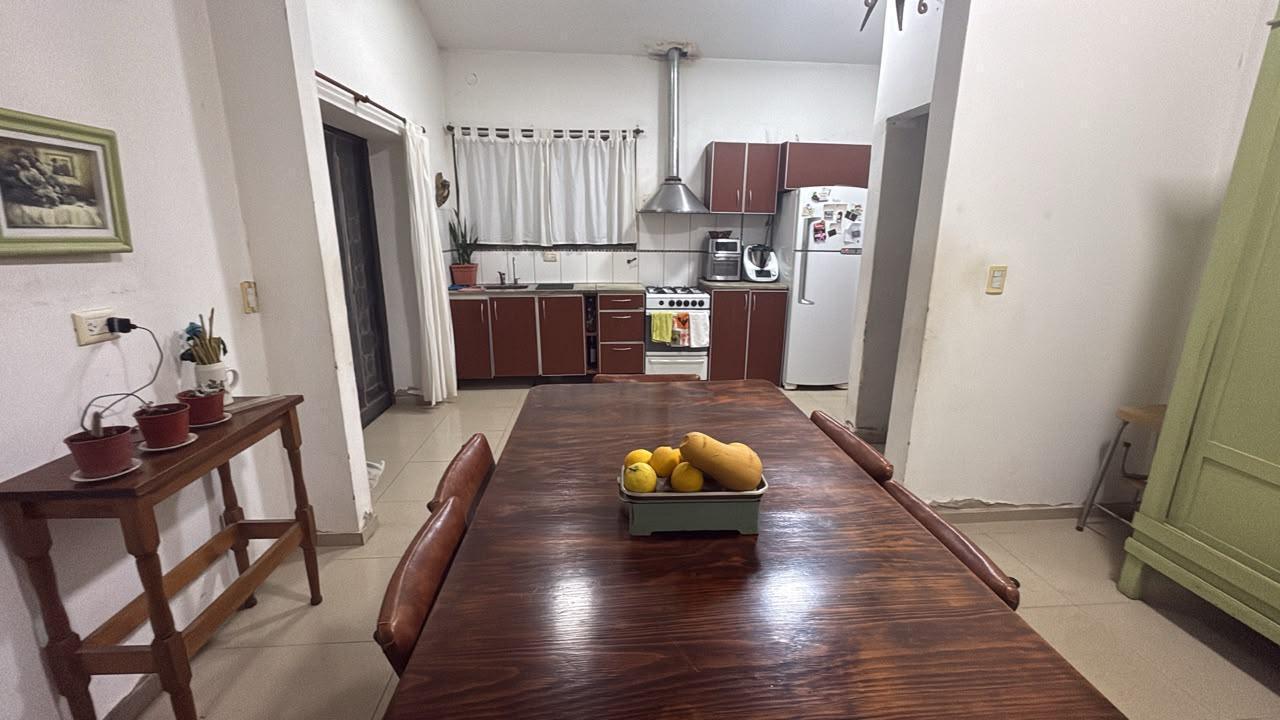 Foto de CASA DEPARTAMENTO LOCAL EN VENTA FRENTE A IGLESIA Y PLAZA DE VILLA ALLENDE CORDOBA, imagen 5