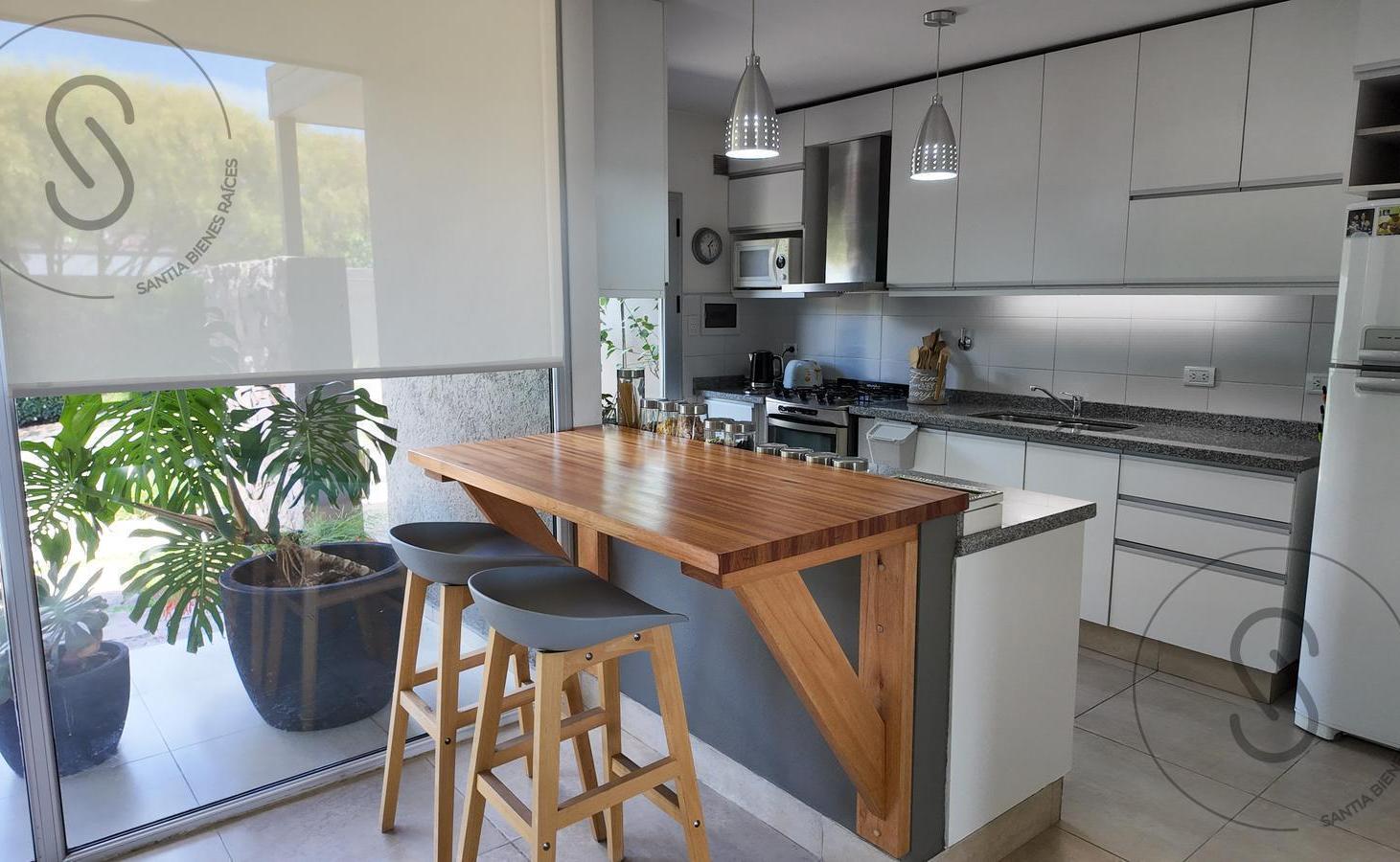 Foto de Casa 3 dormitorios en Country La Cuesta c/pileta, imagen 3