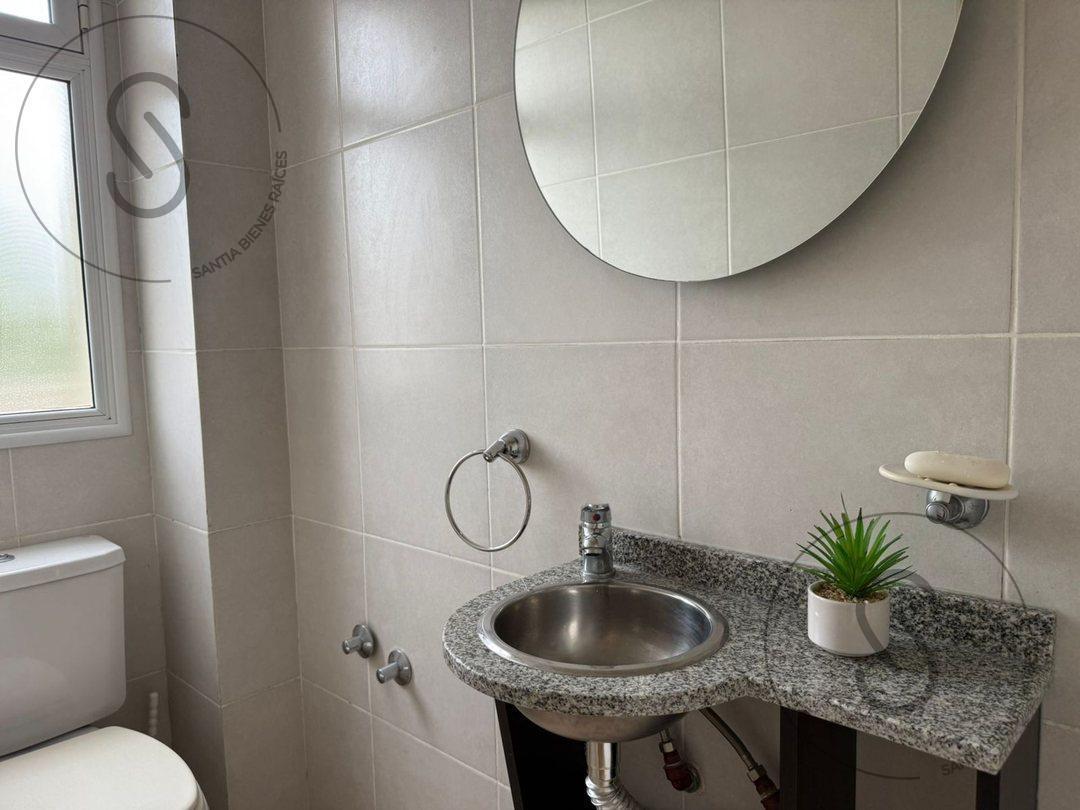 Foto de DUPLEX VENTA TRES DORMITORIOS CON COCHERA, imagen 3