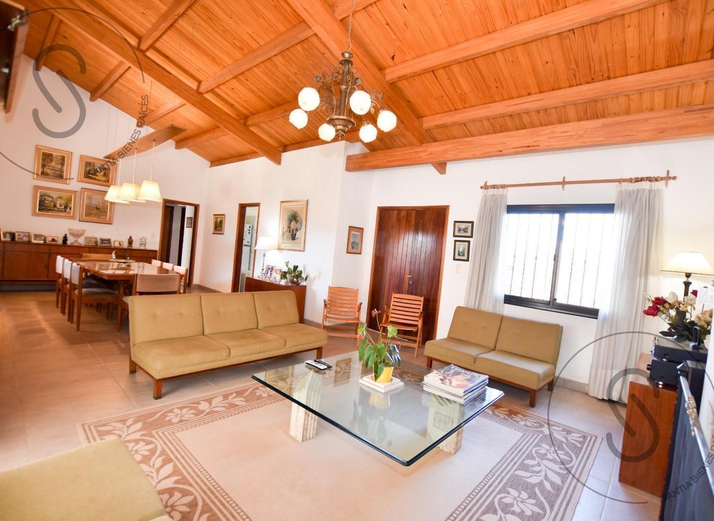 Foto de Venta casa 2 dorm depto 1 dorm PB Mendiolaza, imagen 3