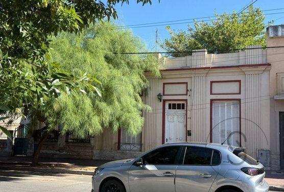 Foto de Lote Venta 423mtrs apto desarrollo en Alberdi, imagen 1