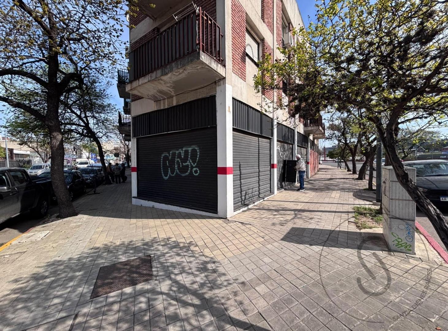 Foto de LOCAL COMERCIAL EN BV. GUZMAN Y LIBERTAD, imagen 2